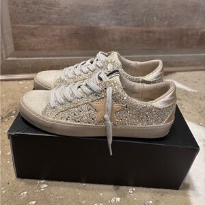 ShuShop Glitter Star Sneakers - Silver and Gold